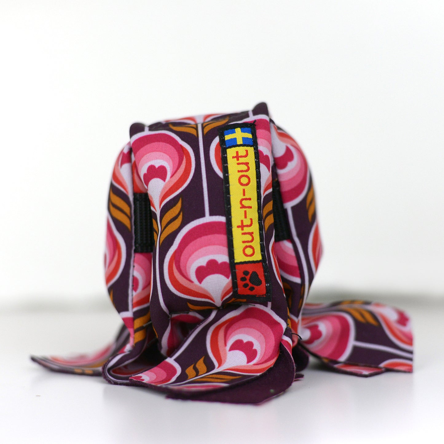 Out-n-out Cookie Squid Comet Ball